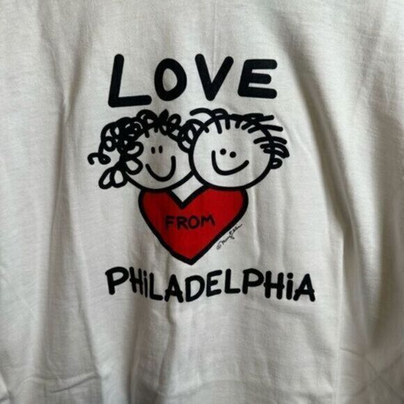 EUC Unisex White Graphic Short Sleeve Tee Shirt Love From Philadelphia - Large - Picture 1 of 4